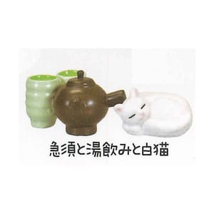 日本直送 日本直送 貓公仔擺設 茶壺茶杯與睡覺白貓 2枚 - 清貨優惠 正面圖