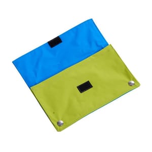 Buster Buster 活動探索地墊遊戲配件 Wallet with one pocket 正面圖