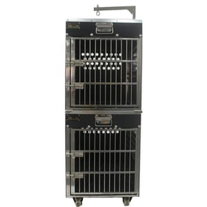 Solidpet蘇力 Solidpet蘇力 寵物籠 貓籠狗籠 ABS板固定飛機籠組合 有輪款 三號 正面圖