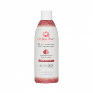 Aroma Aroma Paws 健康蓬鬆強韌洗護二合一 石榴黃瓜香薰洗毛護毛素 1Gal  犬用 正面圖
